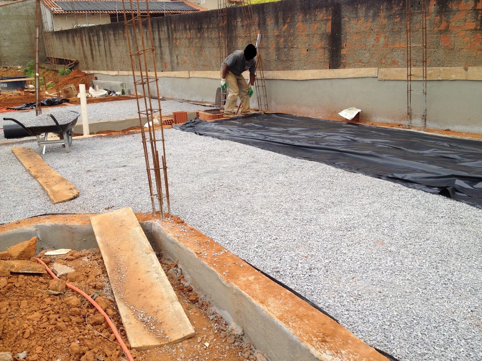 Concretagem de piso industrial para galpão
